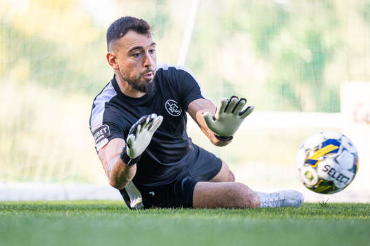 målvakt Amr Kaddoura