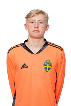 Theodor kist, Målvakt i P16-landslaget