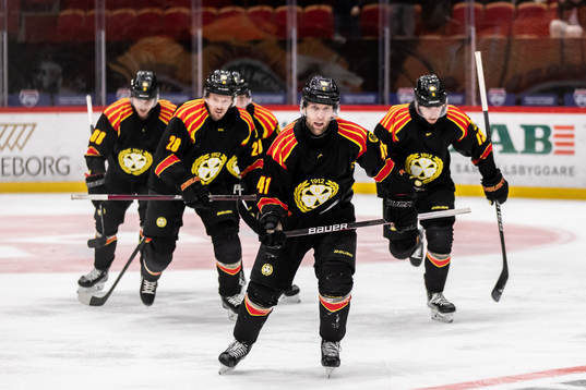 Brynäs Greg Scott jublar