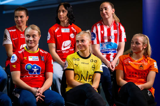 Cecilie Redisch Kvamme of Brann, Sarah Suphellen of Røa,
