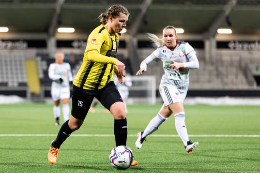 Häckens Alexandra Hellekant