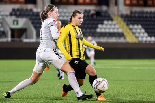 Lidköpings Emma Gabrielsson och Häckens Alexandra