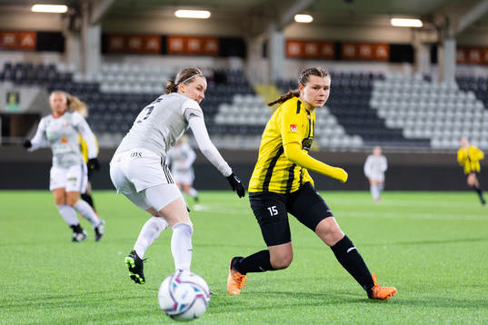 Häckens Alexandra Hellekant
