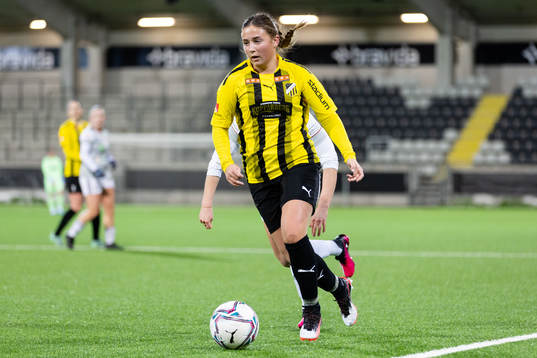 Häckens Engla Lennartsson