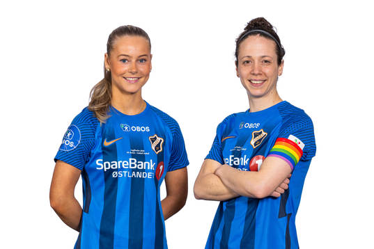 Selma Pettersen and Melissa Bjånesøy of Stabæk pose for