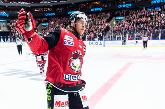 Bläddra bland fler bilder av Ishockey, Kval till SHL, Match 2, Malmö Redhawks - Brynäs