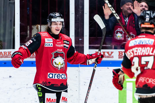 Malmö Redhawks Lukas Wernblom jublar