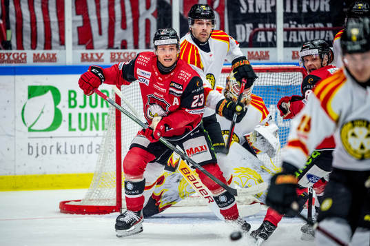Malmö Redhawks Christoffer Forsberg mot Brynäs Mikko