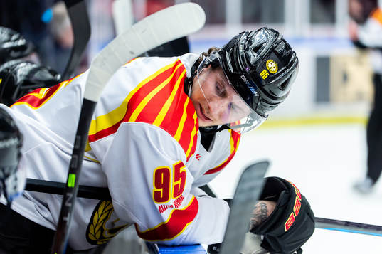 Brynäs Nick Olesen deppar