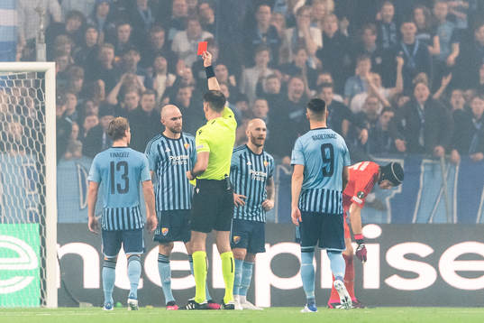 Marcus Danielson of Djurgården is given a red card by