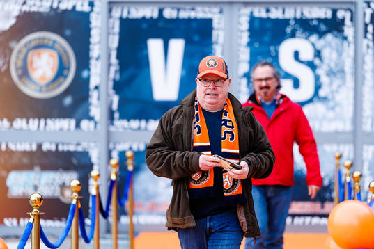 Växjösupporter före kvartsfinal ett i SHL mellan Växjö