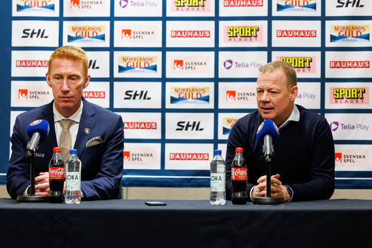 Växjös tränare Jörgen Jönsson och Luleås assisterande