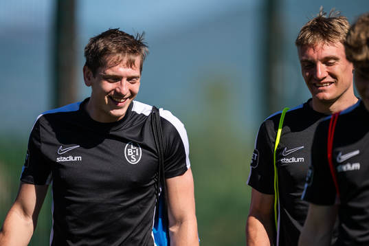Philip Andersson och målvakt Svante Hildeman