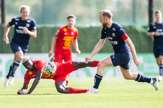 Landskronas Ousmane Diawara och Kristiandsunds Dan Peter