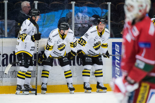 AIKs Axel Wemmenborn, William Ignberg Nilsson och Albert