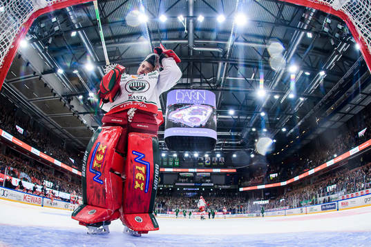 Frölundas målvakt Frederik Dichow