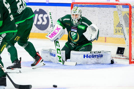 Färjestads målvakt Matthew Tomkins