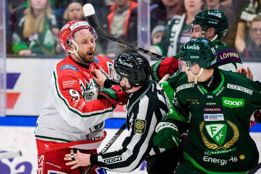 Frölundas Jan Mursak och Färjestads Joel Nyström