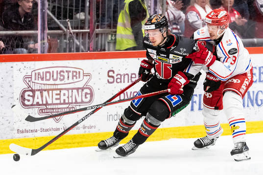 Örebros Christopher Mastomäki och Timrås Erik Andersson