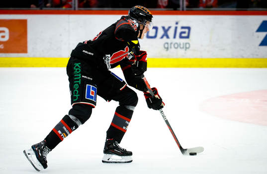 Örebros Milton Oscarson gör 4-1 i tom kasse