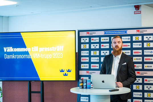 General Manager Anders Lundberg of Sweden’s women