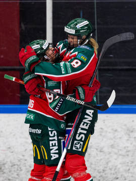 Frölundas Jill Kündig jublar