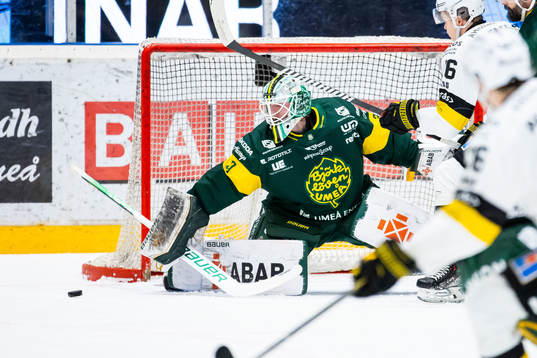 Björklövens målvakt Joona Voutilainen