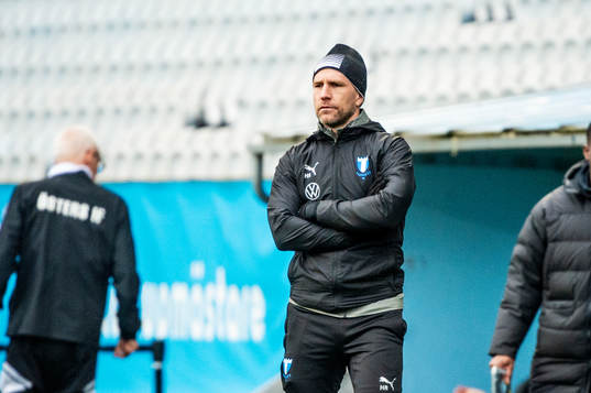 Malmö FFs tränare Henrik Rydström deppar