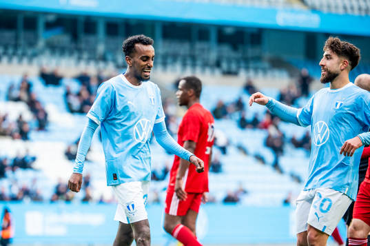 Malmö FFs Taha Ali jublar