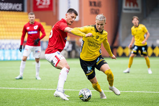 Degerfors Seid Korac och Elfsborgs Jacob Ondrejka