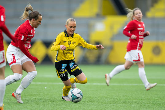 Degerfors Tyra Eriksson och Elfsborgs Tea Skoglund