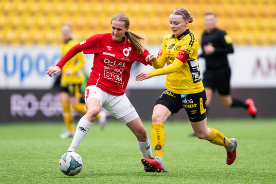 Degerfors Olivia Neander och Elfsborgs Leann Nyström