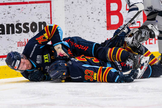 Djurgårdens Daniel Glad har ont och Nicklas Danielsson
