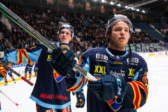 Djurgårdens Emil Berglund jublar