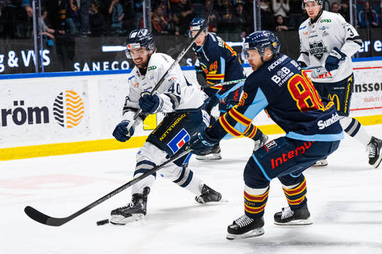 Karlskogas Kalle Jellvert och Djurgårdens Linus Klasen