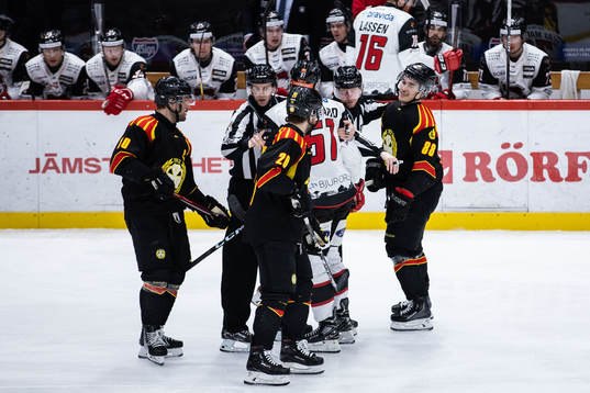 Brynäs Dmytro Timashov, Johan Larsson och Johannes