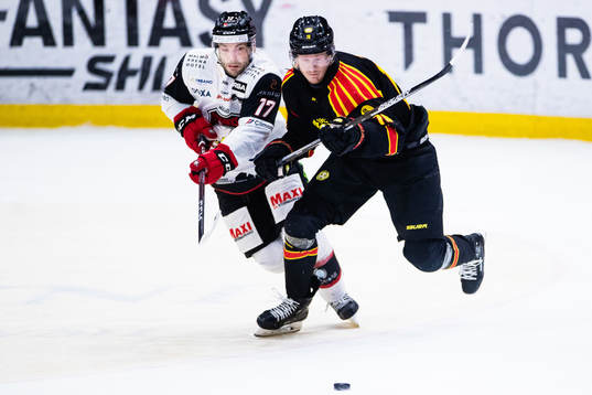 Malmö Redhakws Pathrik Westerholm och Brynäs Oskar Kvist