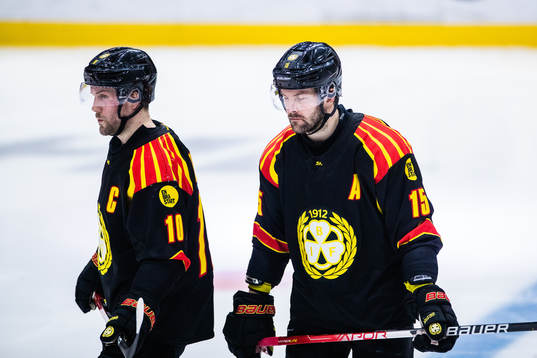 Brynäs Johan Larsson och Simon Bertilsson deppar