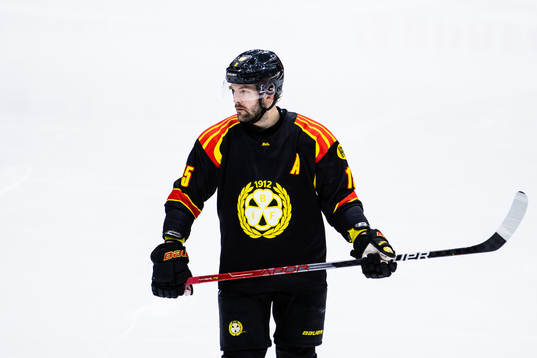 Brynäs Simon Bertilsson deppar