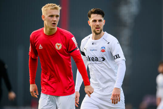 Kalmars Carl Gustafsson och Helsingborgs Oliver Stojanovic