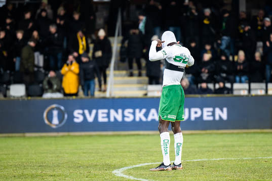 Hammarbys Nathaniel Adjei deppar