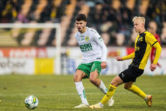 Hammarbys Edvin Kurtulus och Mjällbys Otto Rosengren