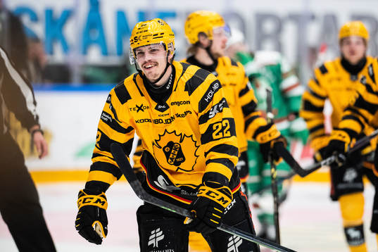 Skellefteås Jonathan Johnsson jublar