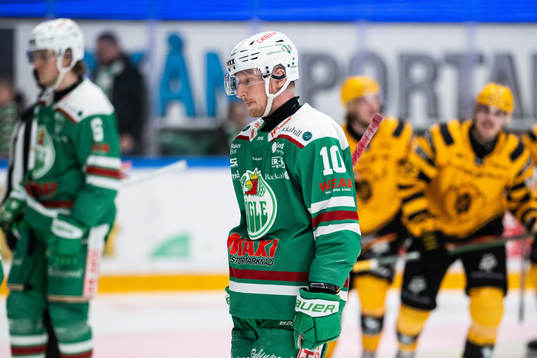 Rögles Simon Hjalmarsson deppar