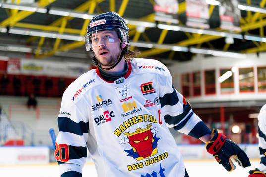 Mariestads Johan Frick  jublar