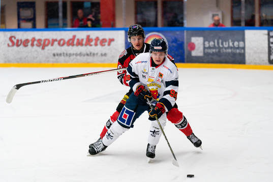 Piteås Daniel Nyberg och Mariestads Hugo Petterson