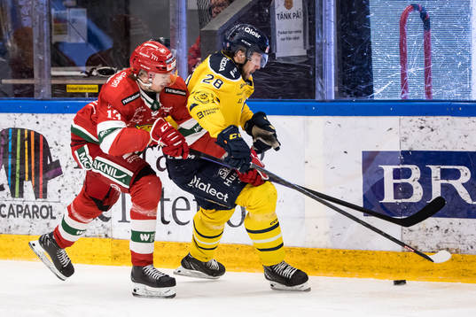 Moras Fabian Ilestedt och Södertäljes Emil Alba