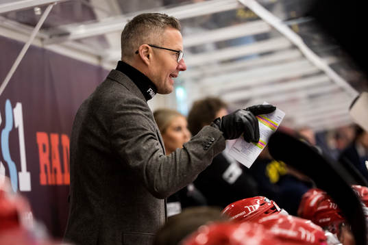 Moras tränare Johan Hedberg