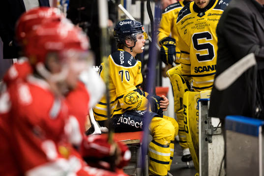 Södertäljes Alex Ciernik deppar