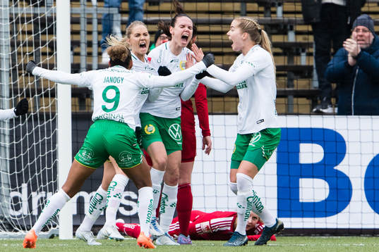 Hammarbys Simone Boye Sørensen jublar